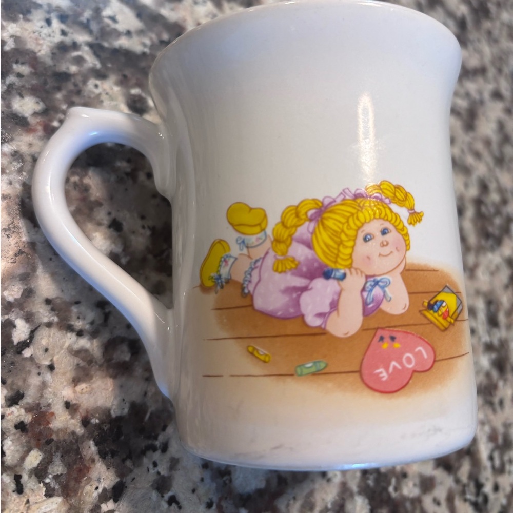 1984 Cabbage Patch porcelain coffe mug